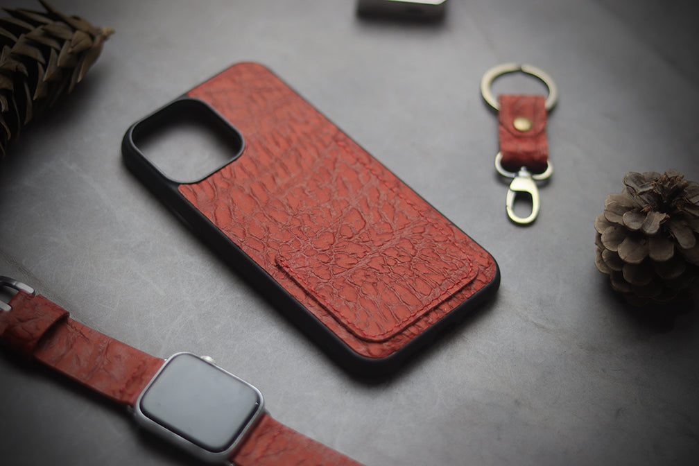 RED TEXTURED WALLET PHONE CASE