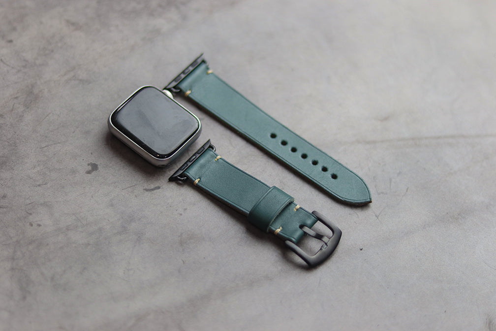 SACRAMENTO GREEN HAND-CRAFTED APPLE WATCH STRAPS