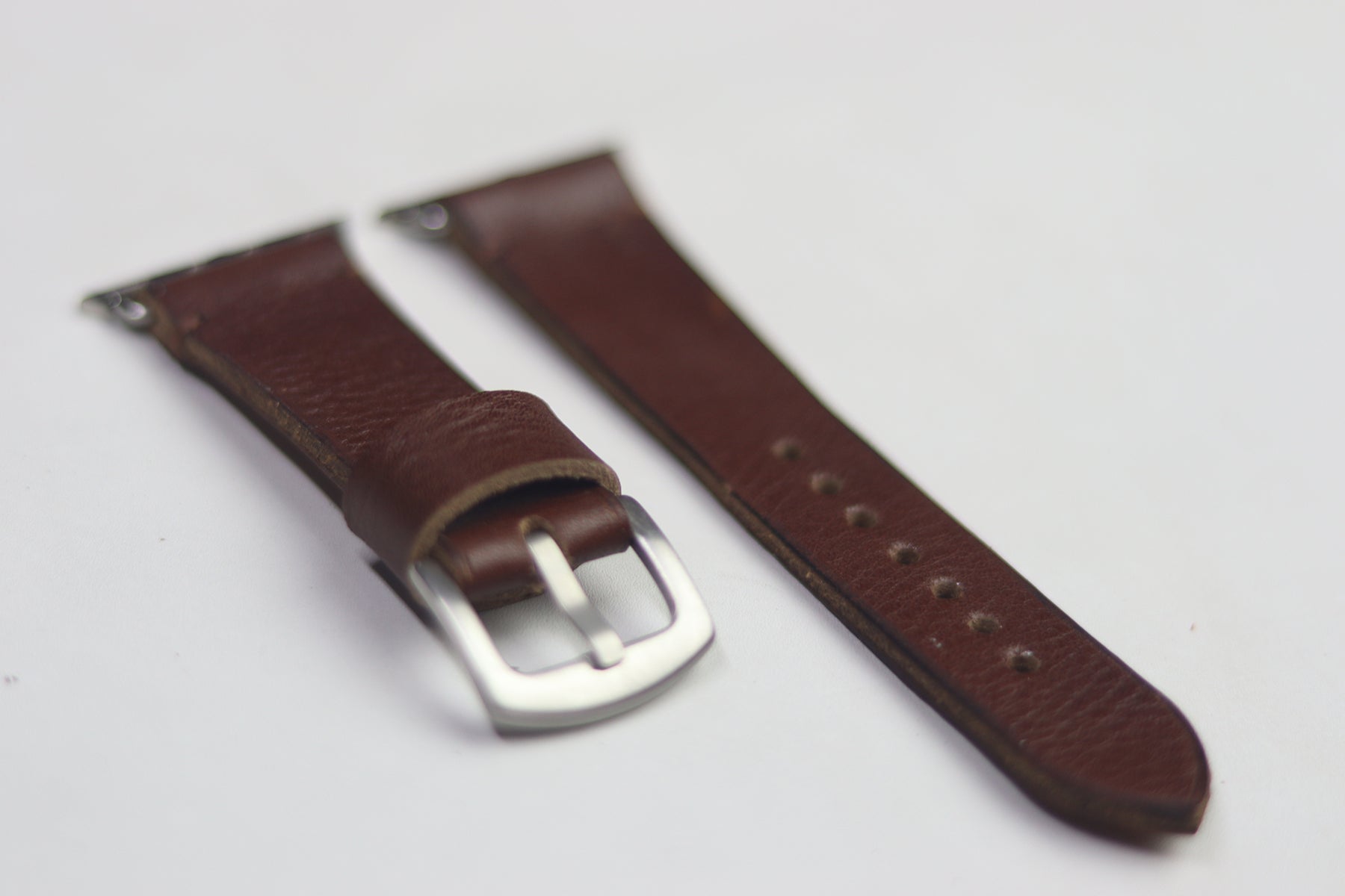 GINGERBREAD BROWN HAND-CRAFTED APPLE WATCH STRAPS