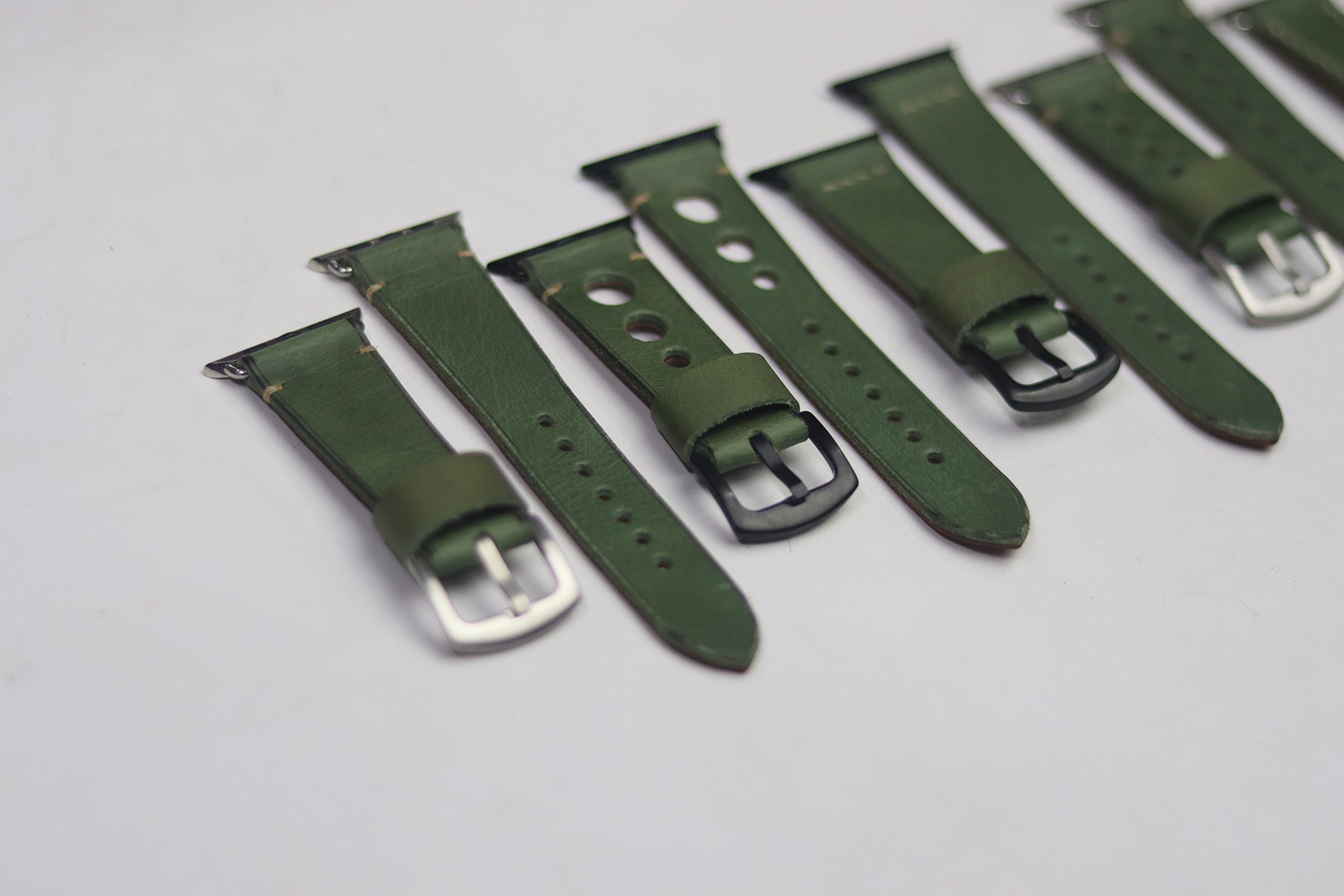 PARAKEET GREEN HAND-CRAFTED APPLE WATCH STRAPS