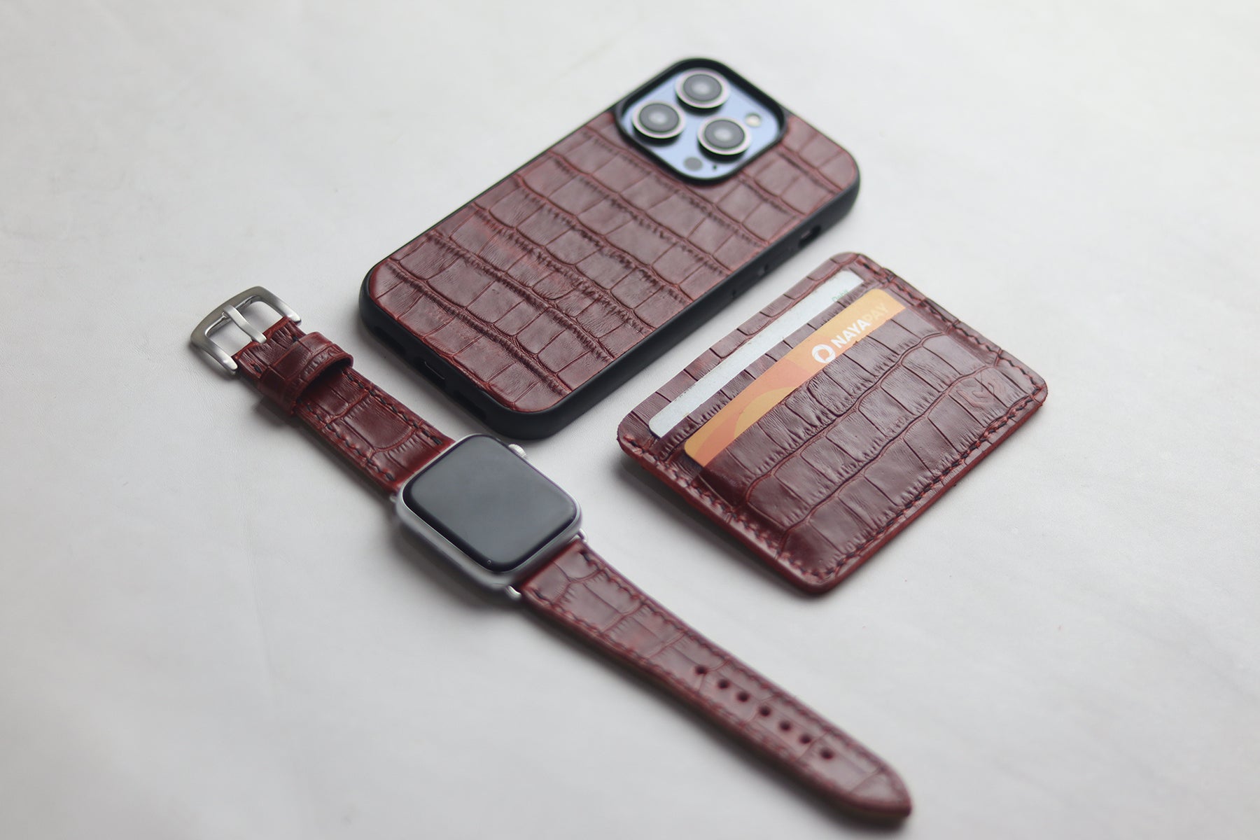 BURGUNDY CROCO CLASSIC PHONE CASE