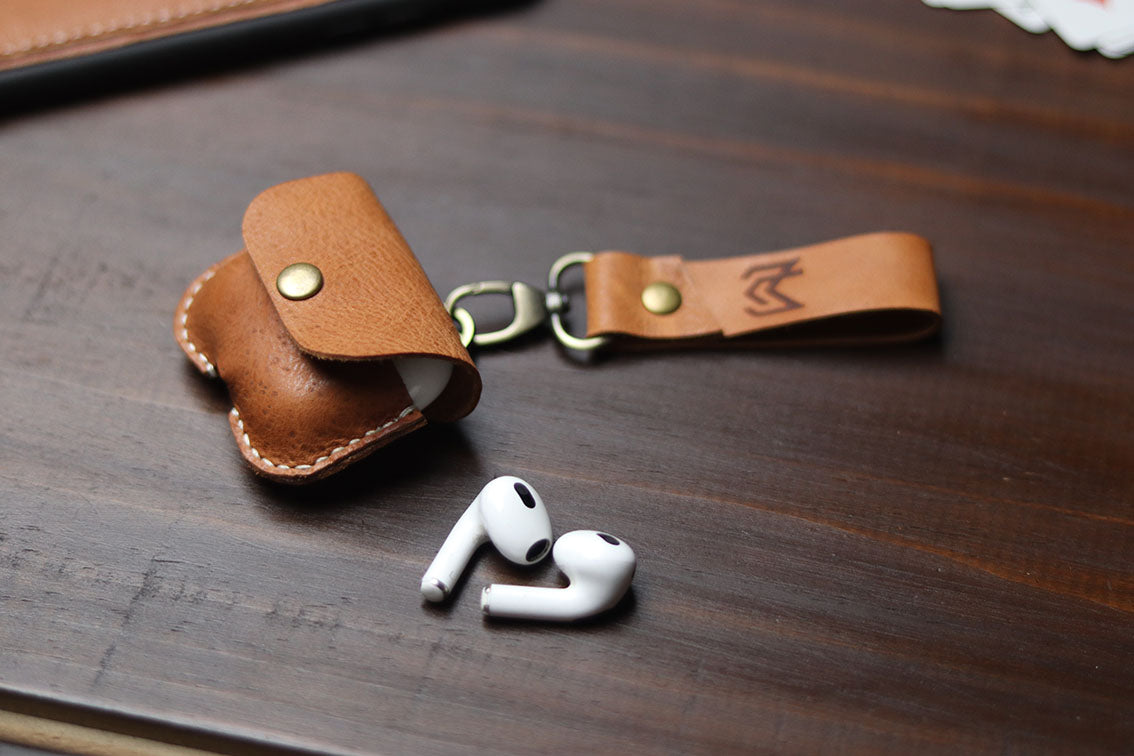 CARROT AIRPODS CASE