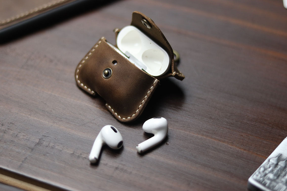RUSTY BROWN AIRPODS CASE (FULL BODY PROTECTION)