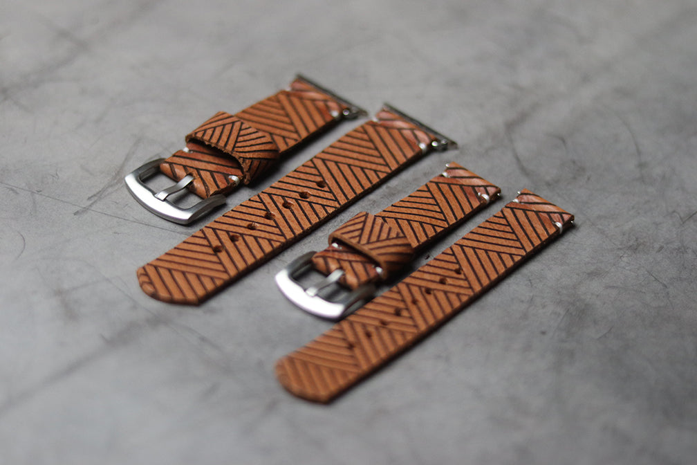 "E1" ENGRAVED STRAPS - CARROT ORANGE