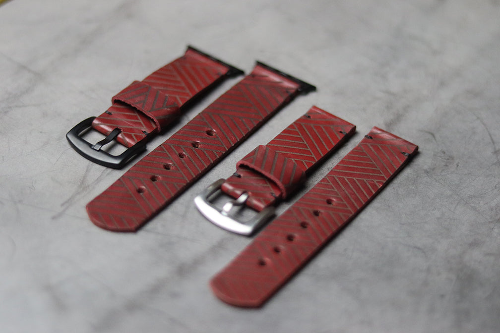 "E1" ENGRAVED STRAPS - PRISMATIC RED